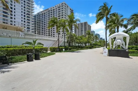 9801 Collins Avenue Bay Harbor Islands FL 33154