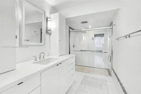 9801 Collins Avenue Bay Harbor Islands FL 33154
