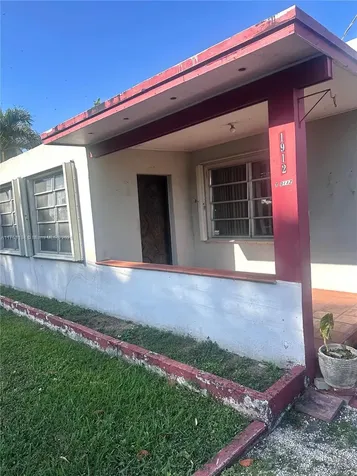 1912 NW 24th Avenue Miami FL 33125