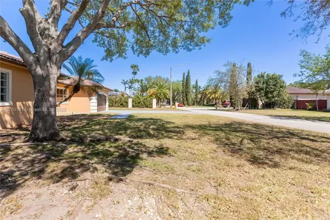 21444 SW 128th Place Miami FL 33177