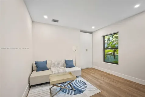 2467 SW 13th Street Miami FL 33145