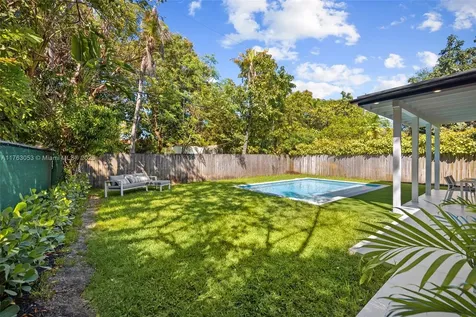 2467 SW 13th Street Miami FL 33145