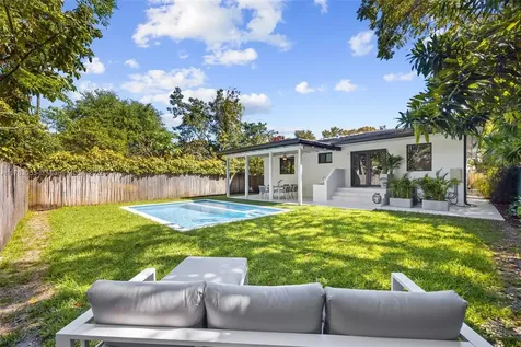 2467 SW 13th Street Miami FL 33145