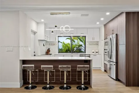 2467 SW 13th Street Miami FL 33145