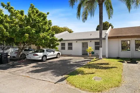 5225 SW 140th Place Miami FL 33175