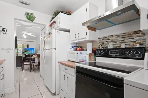 5225 SW 140th Place Miami FL 33175