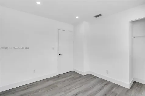 18710 NW 48th Place Miami Gardens FL 33055