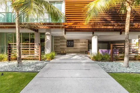 1215 West Avenue Miami Beach FL 33139