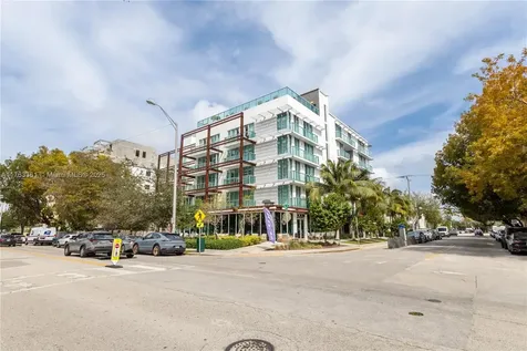 1215 West Avenue Miami Beach FL 33139
