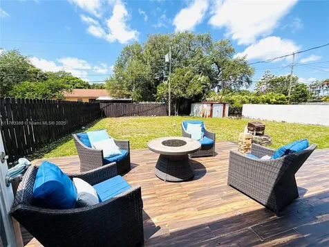 1113 SW 24th Avenue Fort Lauderdale FL 33312