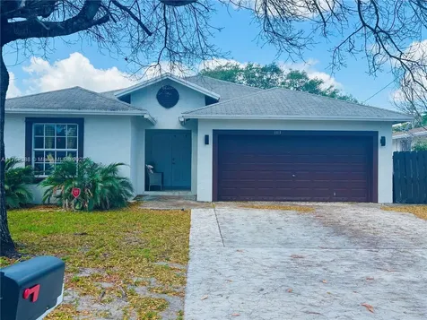 1113 SW 24th Avenue Fort Lauderdale FL 33312