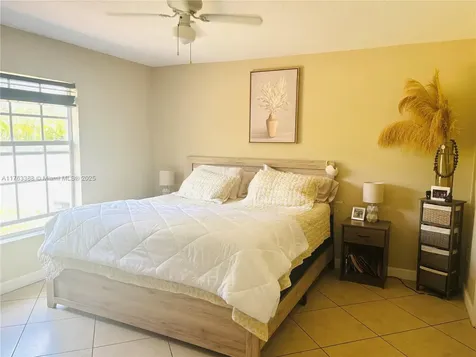 1113 SW 24th Avenue Fort Lauderdale FL 33312