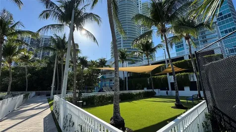 2101 Brickell Avenue Miami FL 33129