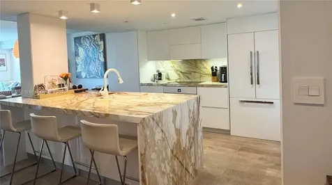 2101 Brickell Avenue Miami FL 33129