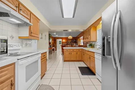 8470 SW 86th Court Miami FL 33143