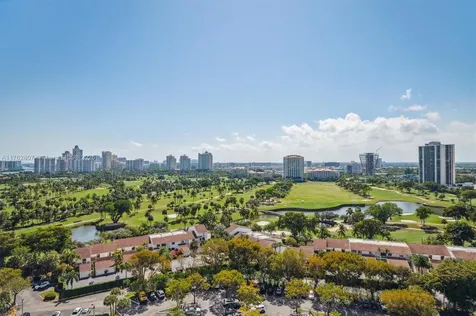 Aventura FL 33180