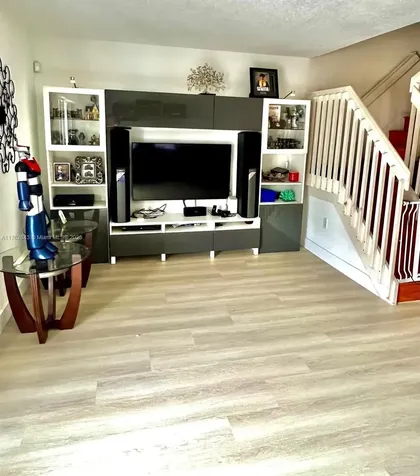 11512 NW 48th Terrace Doral FL 33178