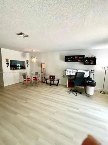 11512 NW 48th Terrace Doral FL 33178