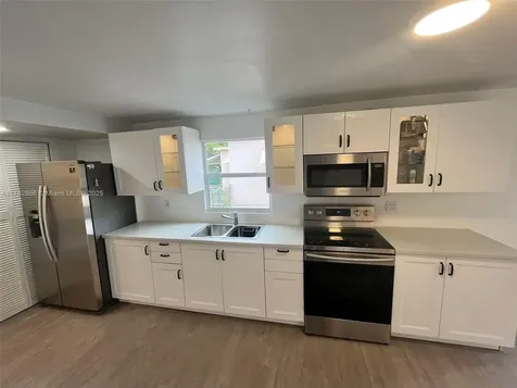 1220 NW 68th Street Miami FL 33147