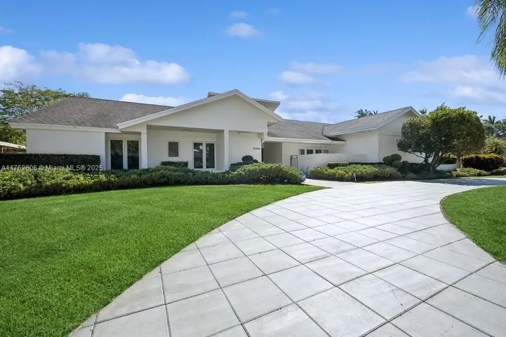 10342 SW 141st Street Miami FL 33176