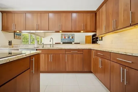 10342 SW 141st Street Miami FL 33176