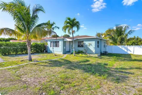 2419 Harding Street Hollywood FL 33020