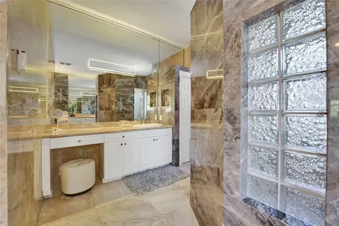 2481 Provence Circle Weston FL 33327