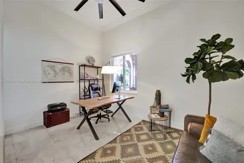 2481 Provence Circle Weston FL 33327