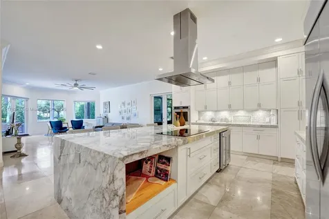 2481 Provence Circle Weston FL 33327