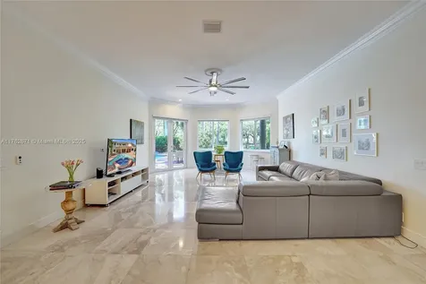2481 Provence Circle Weston FL 33327