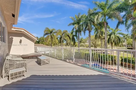 2481 Provence Circle Weston FL 33327