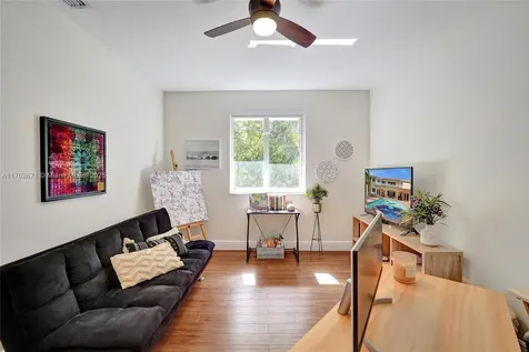 2481 Provence Circle Weston FL 33327