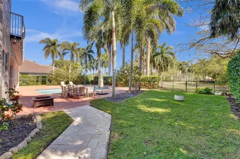 2481 Provence Circle Weston FL 33327