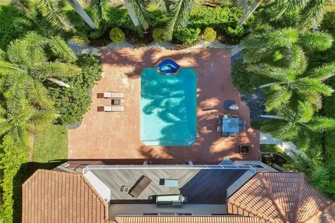 2481 Provence Circle Weston FL 33327