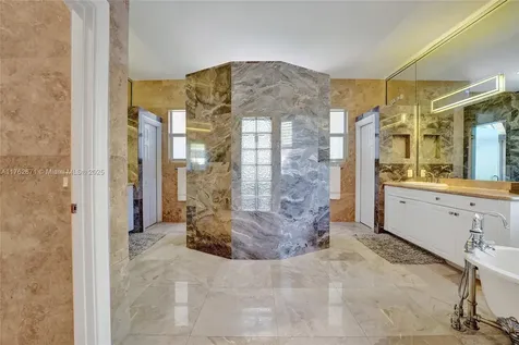 2481 Provence Circle Weston FL 33327