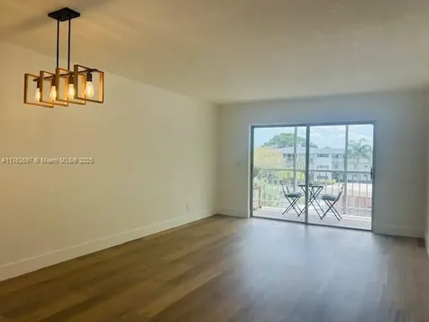 1101 Hillcrest Court Hollywood FL 33021