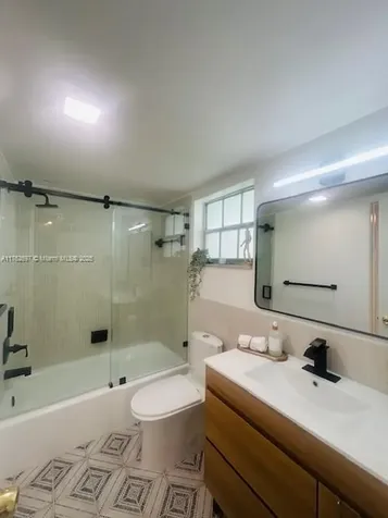1101 Hillcrest Court Hollywood FL 33021
