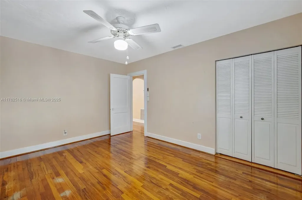 217 SE 10th Street Fort Lauderdale FL 33316