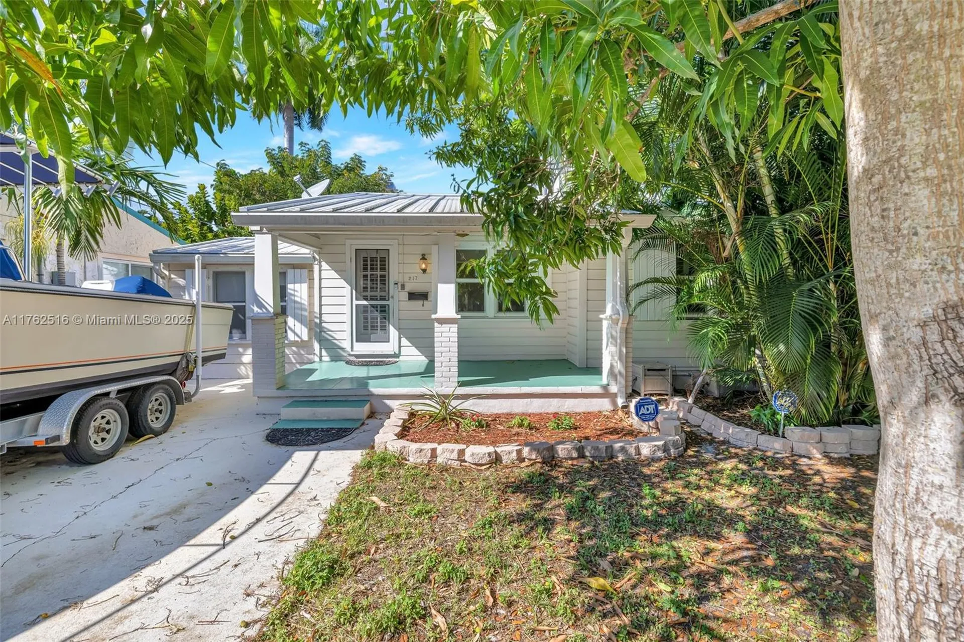 217 SE 10th Street Fort Lauderdale FL 33316