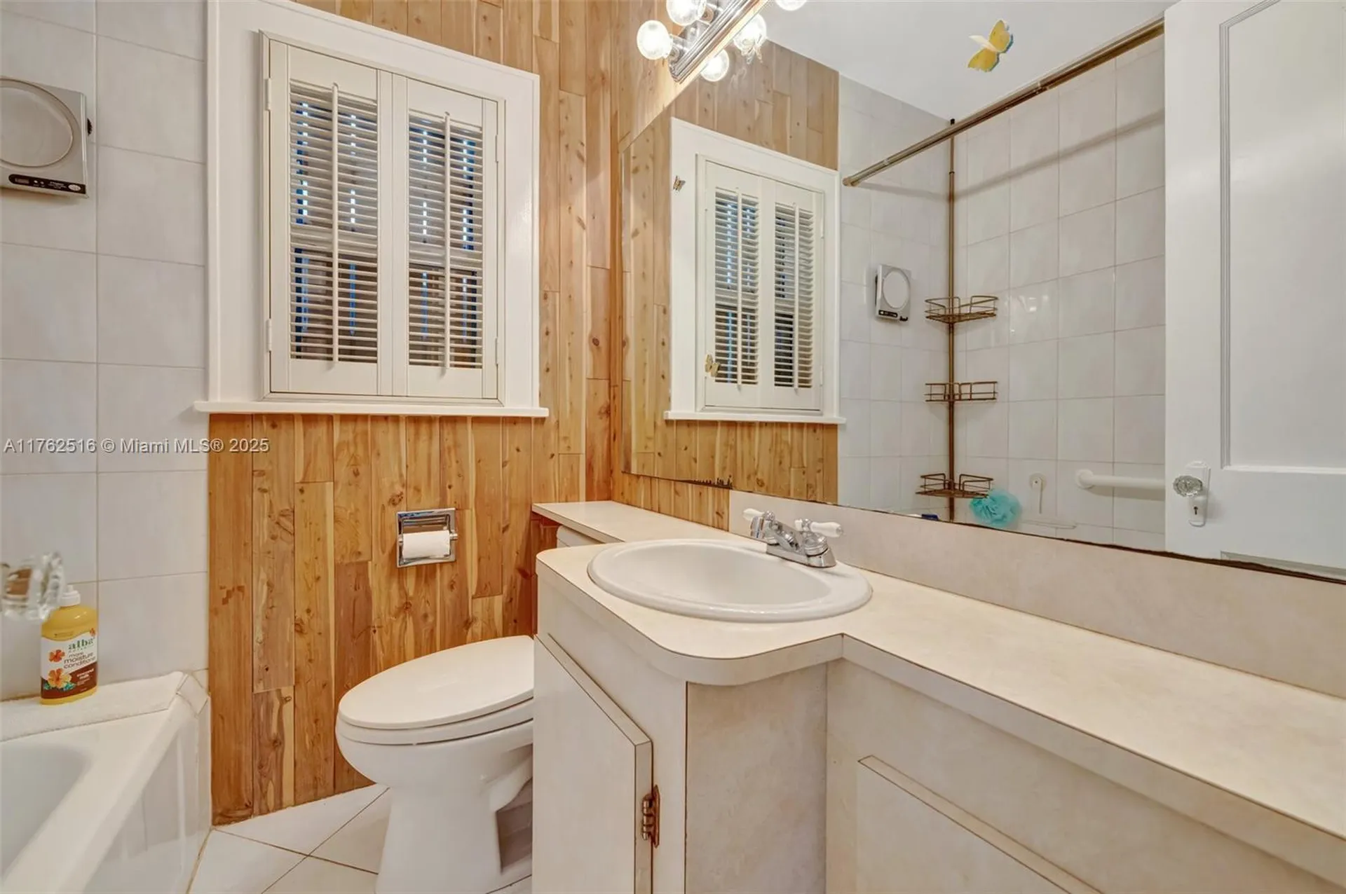 217 SE 10th Street Fort Lauderdale FL 33316