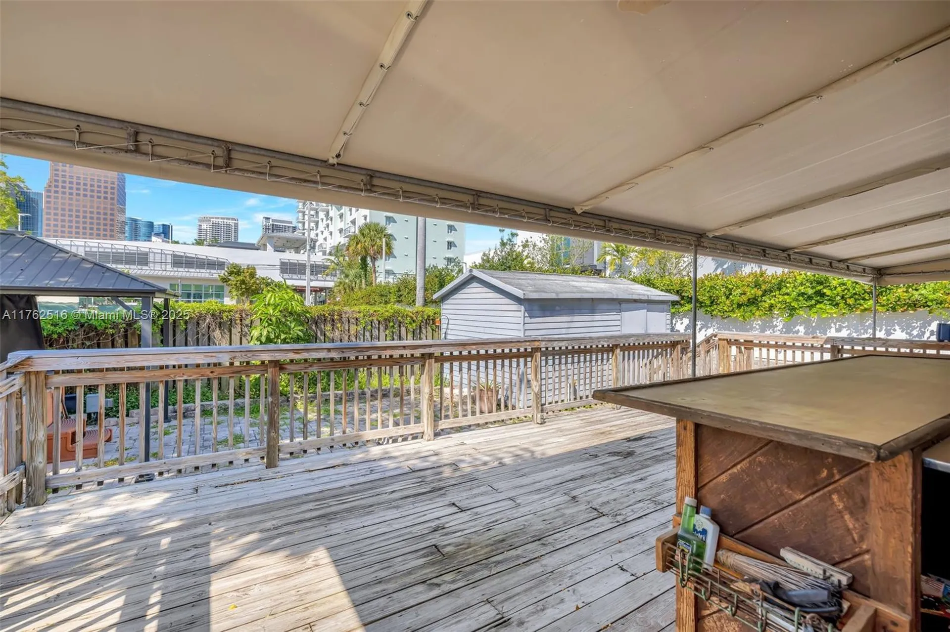 217 SE 10th Street Fort Lauderdale FL 33316