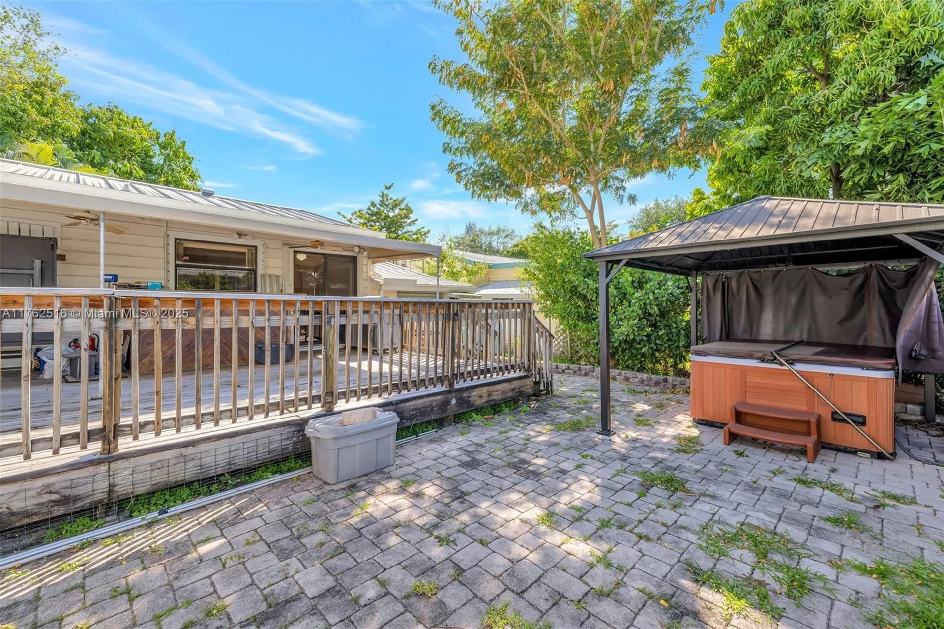 217 SE 10th Street Fort Lauderdale FL 33316