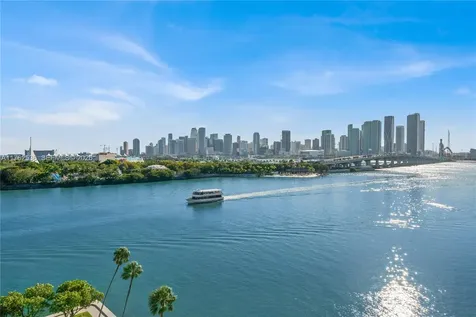1000 Venetian Way Miami FL 33139