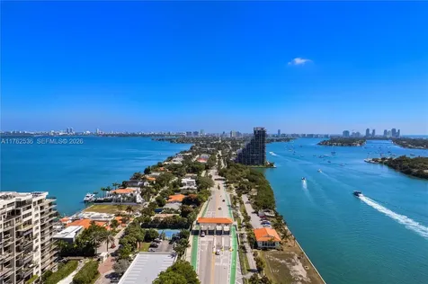 1000 Venetian Way Miami FL 33139