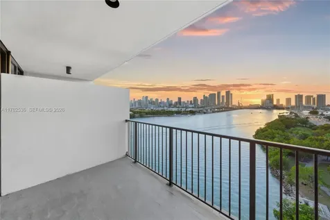 1000 Venetian Way Miami FL 33139
