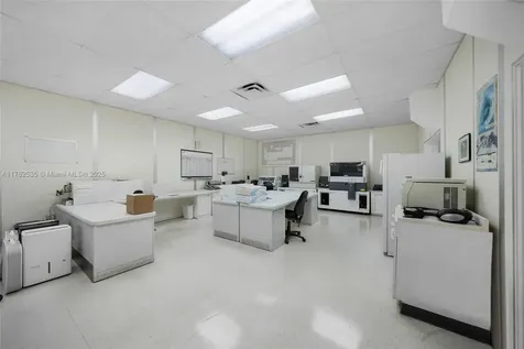 8127 NW 29th Street Doral FL 33122