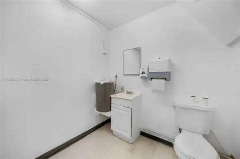 8127 NW 29th Street Doral FL 33122