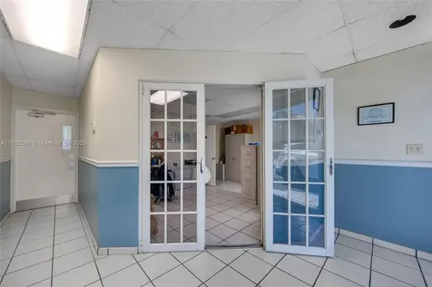 8127 NW 29th Street Doral FL 33122