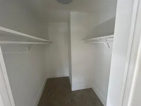 498 NW 165th Street Miami FL 33169
