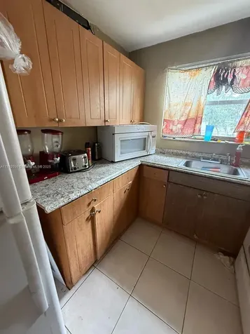 3859 NW 207th Street Road Miami Gardens FL 33055